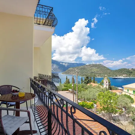 Veroni's 5 * Vathy (Ithaca)
